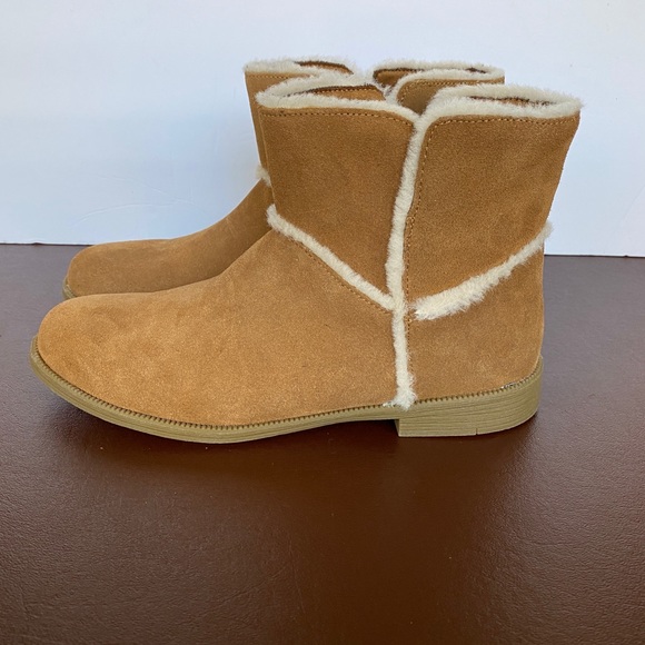 UGG COLETTA BROWN BOOTIES Size 5 - Picture 3 of 10